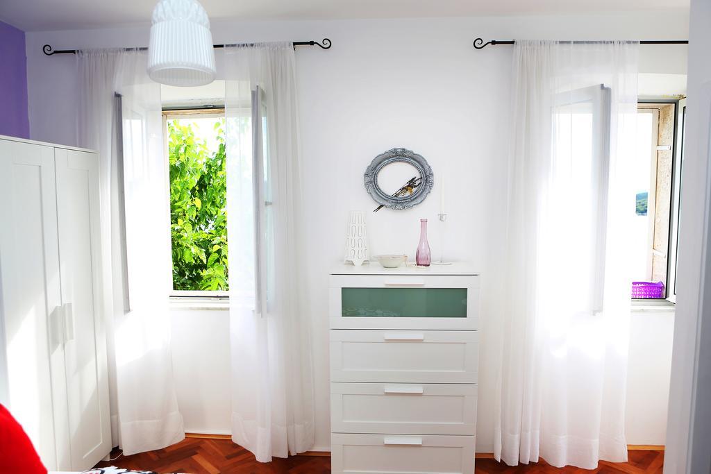 Apartments And Rooms Denoble Korcula Town Ruang foto